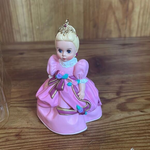 1996 Hallmark Keepsake Ornament Cinderella 1995 Madame Alexander - Picture 3 of 6
